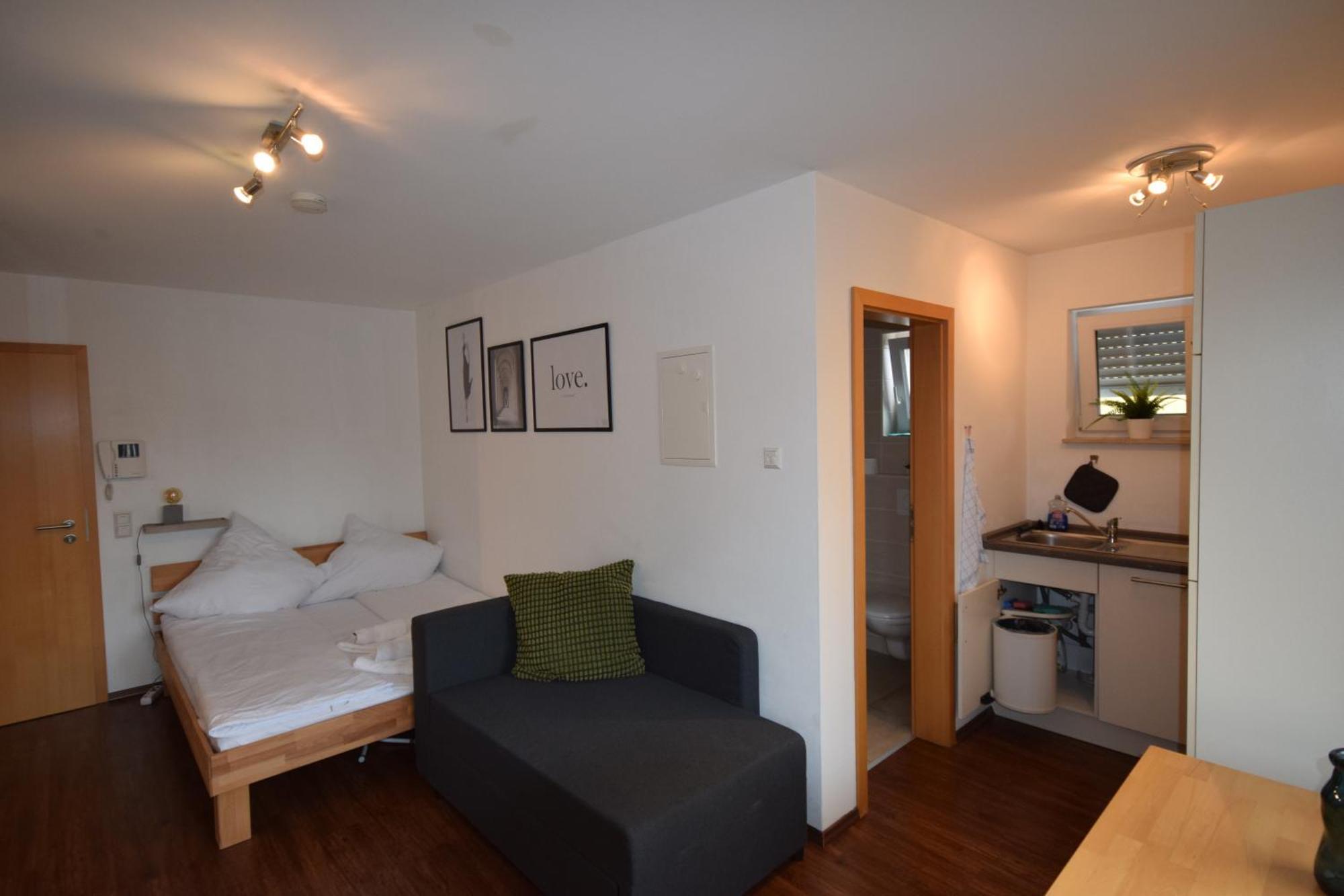 Nestwerk Komfort R23-12 - Balkon, Arbeitsplatz & Zentrumsnah Biberach an der Riß Εξωτερικό φωτογραφία